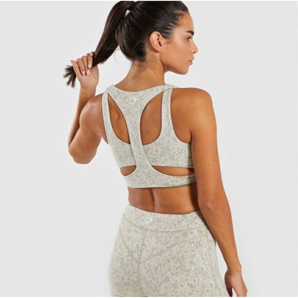 Gymshark Fleur Textured Sports Bra & Leggings Set Size XSmall - Picture 6 of 15